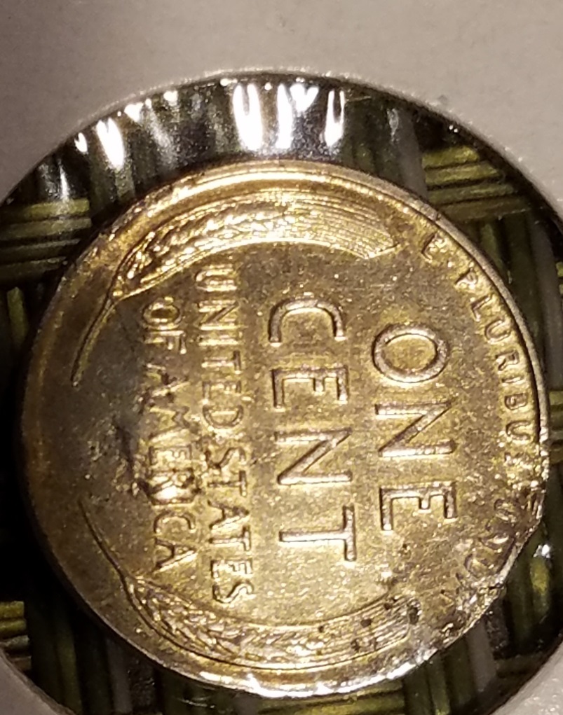 1958-D-Wheat-Penny-With-Silver-To-Gold-Hue
